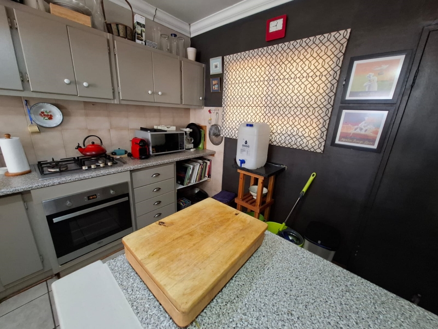 3 Bedroom Property for Sale in Langenhovenpark Free State